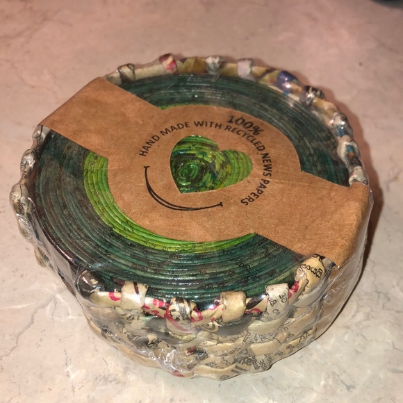 ⭐️NIP⭐️ | Newspaper coasters - set of 6 | made in Sri Lanka 🇱🇰 - Picture 1 of 4